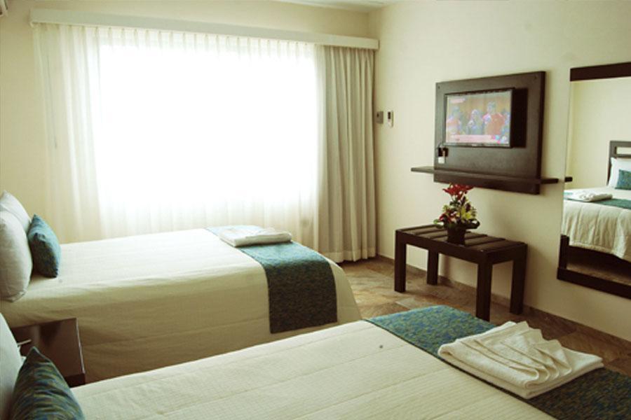 Hotel Andiroba Palace ทักซ์ทลา กูทิเอเรซ ภายนอก รูปภาพ